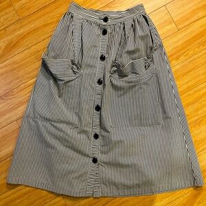 Vintage Le Chateau skirt